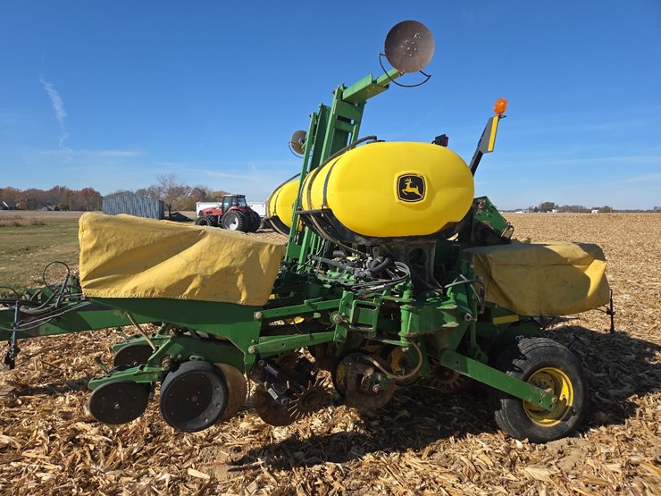 john-deere-1760nt-image-13