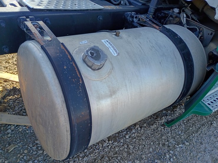 freightliner-cascadia-125-image-70