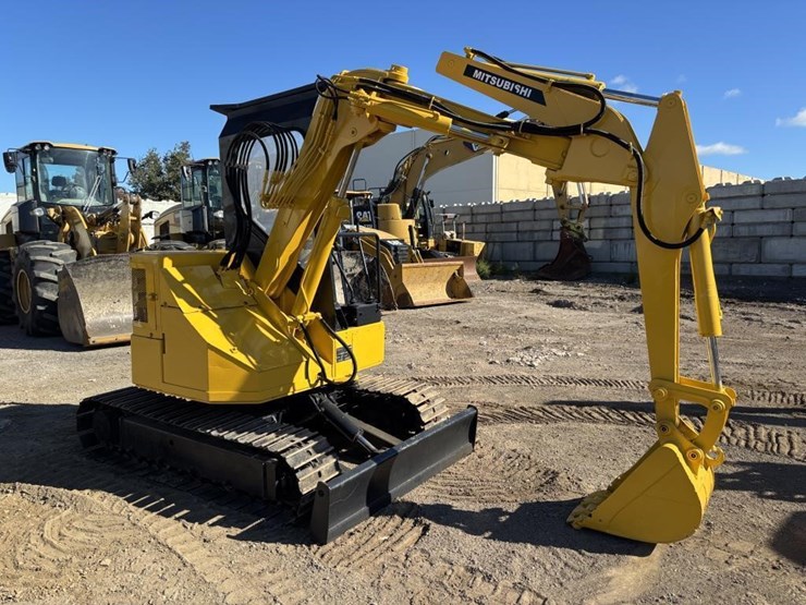 mitsubishi-mxr35-image-2