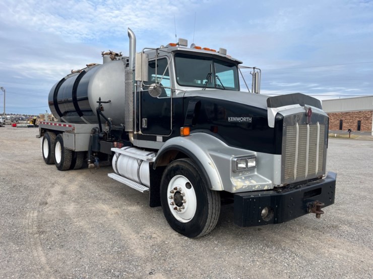 2001-kenworth-t800-image-3