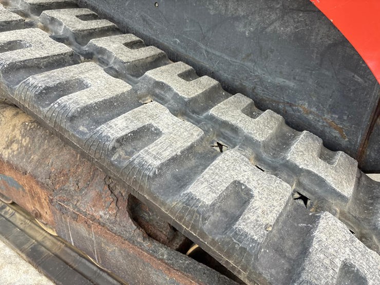 kubota-svl75-2-image-39