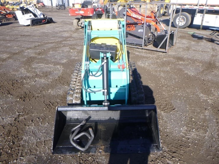 2024-mach-pro-mp-s300-skid-steer-track-loader-image-6