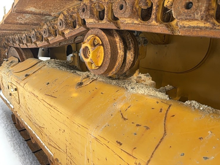 caterpillar-d3-image-12