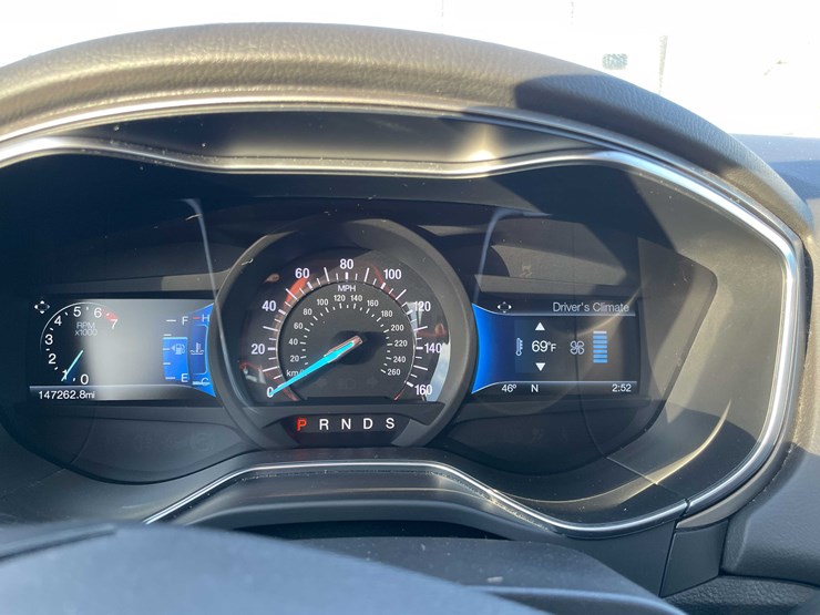 #1388-•-2015-ford-fusion-(has-wi-title)-(of)-image-106