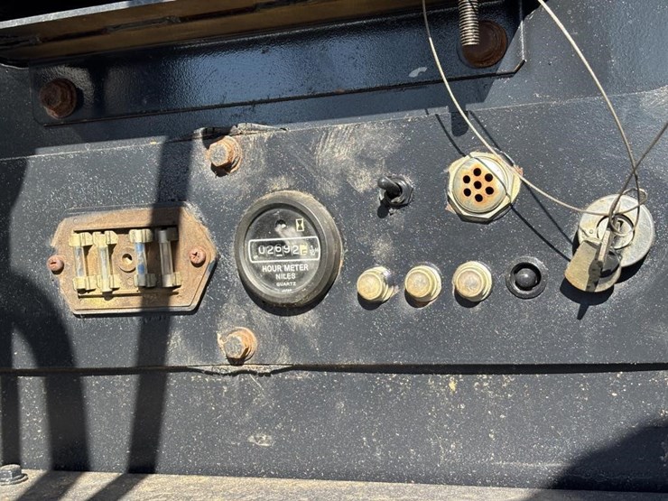 mitsubishi-mxr35-image-31