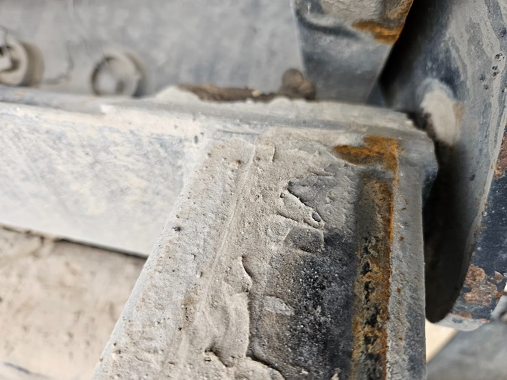 freightliner-122sd-image-48