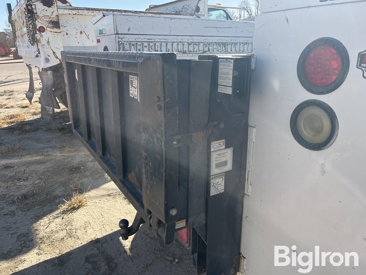 ford-f350-xl-image-18