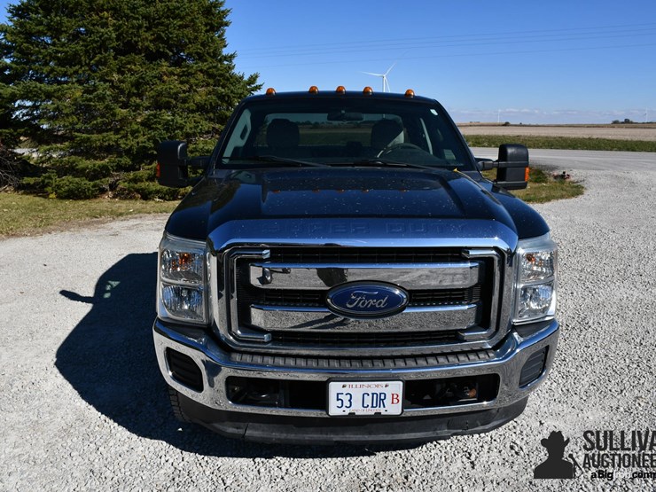 2013-ford-f250-xlt-image-2