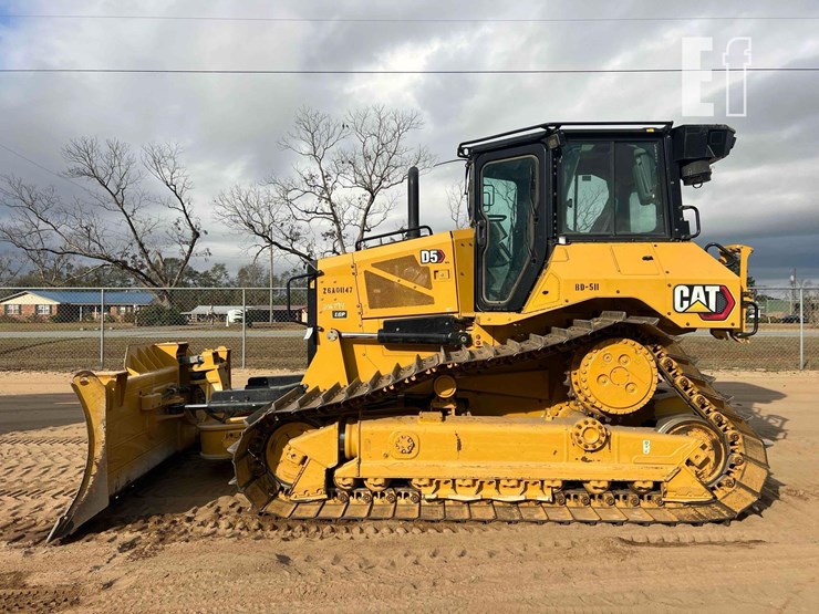 caterpillar-d5-lgp-image-1