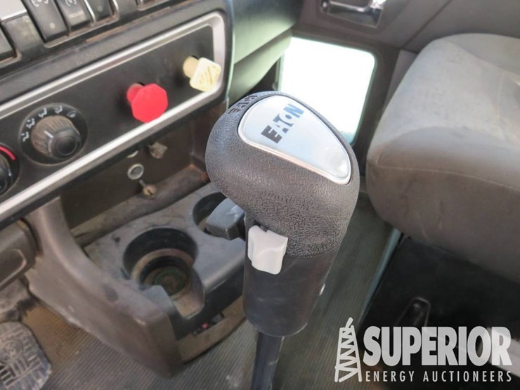 kenworth-t800-image-15