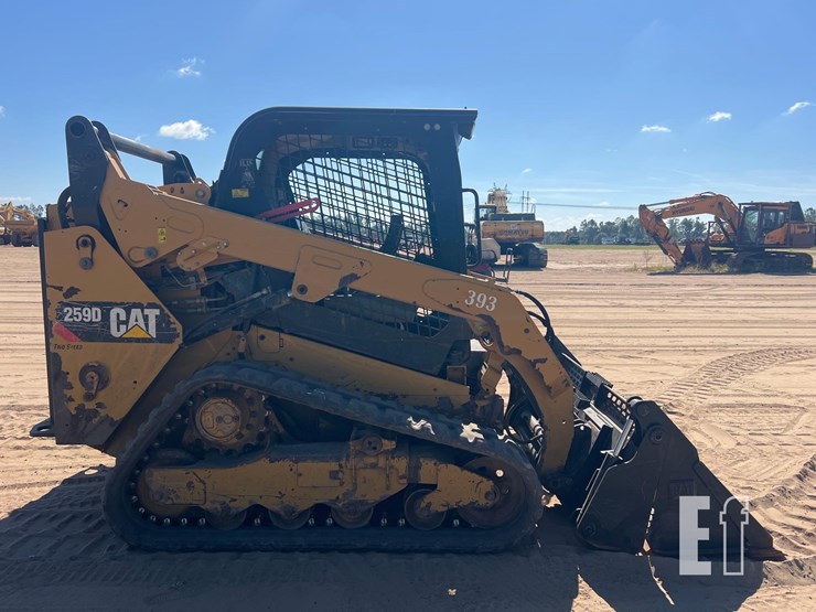 2016-caterpillar-259d-image-5
