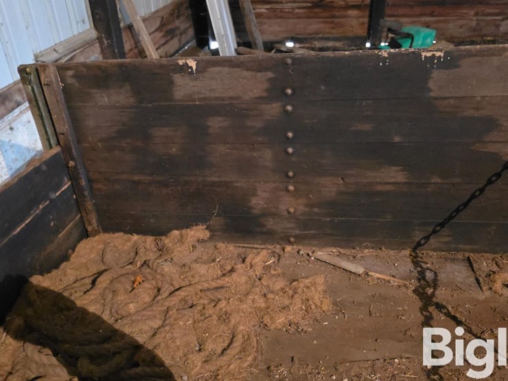 wood-barge-wagon-image-17