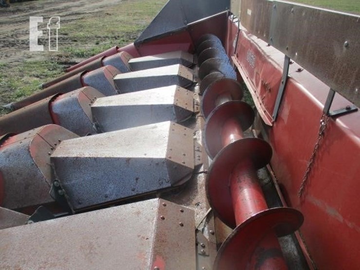 case-ih-1063-image-2