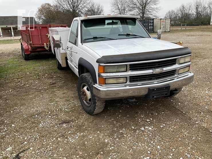 chevrolet-3500-image-2