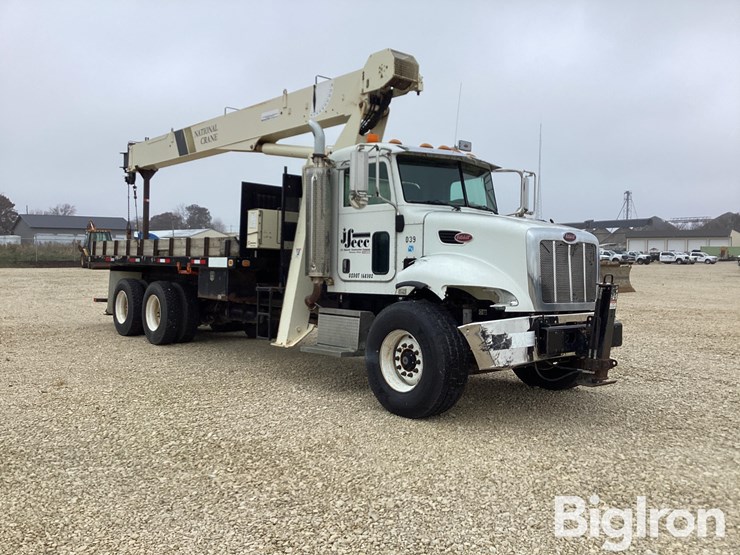 peterbilt-335-image-1