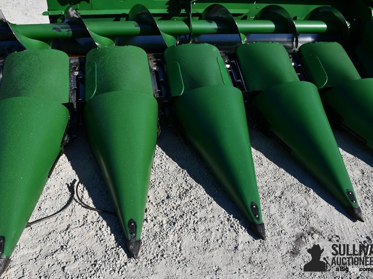 john-deere-c12f-image-15