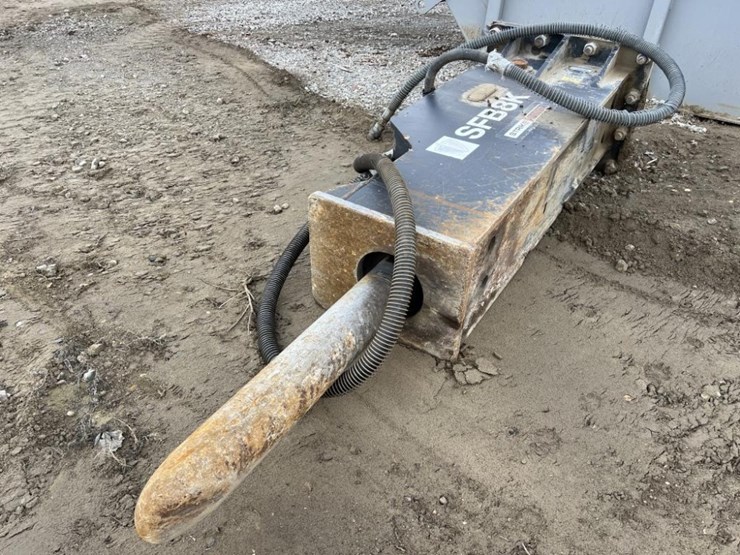 2020-paladin-sfb8k-hydraulic-breaker-image-2