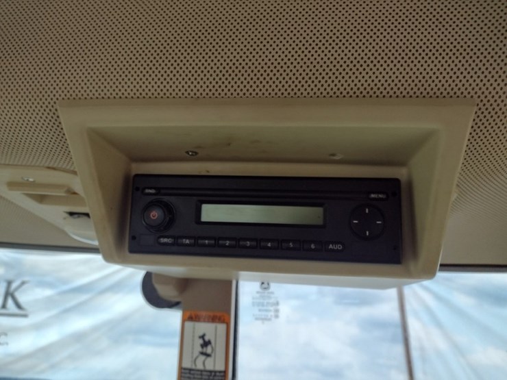 john-deere-6140m-image-9