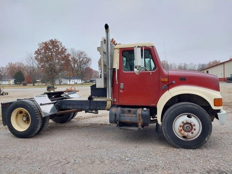 1994-international-9000-image-4