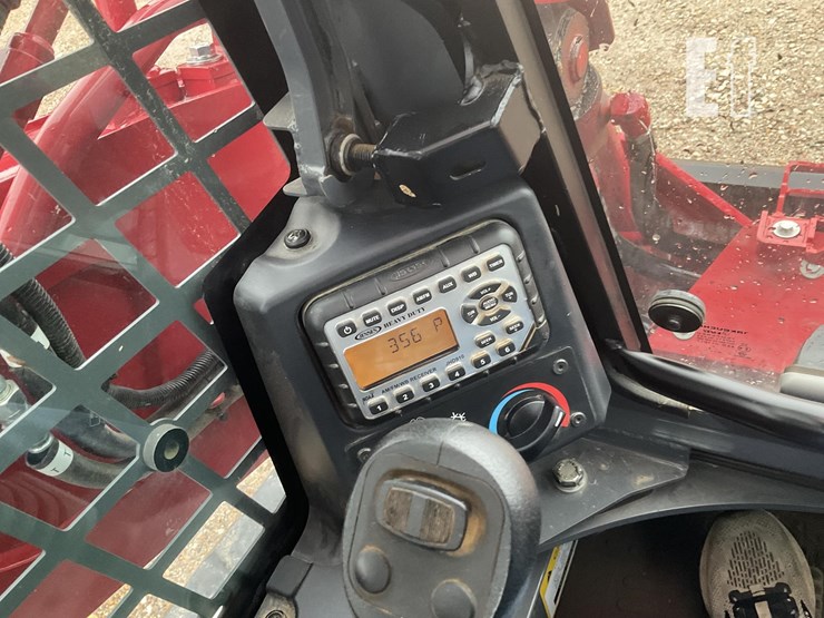 takeuchi-tl12v2-image-8