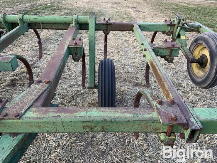 john-deere-1600-image-19