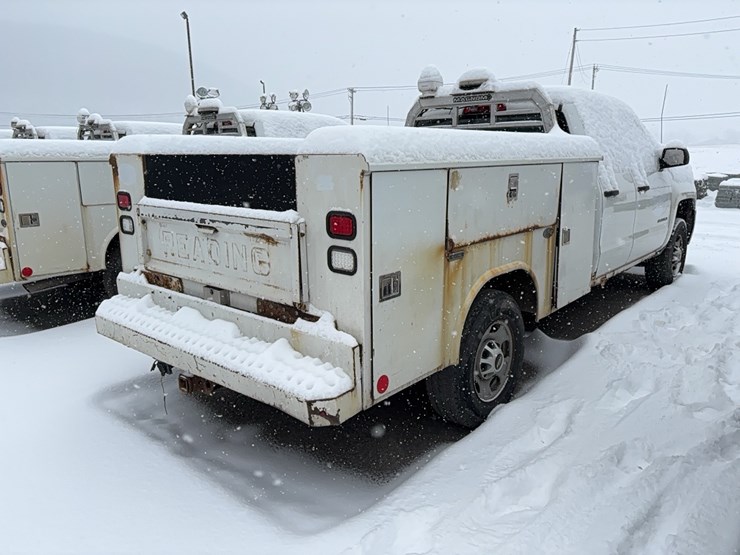 2016-chevrolet-2500hd-image-6