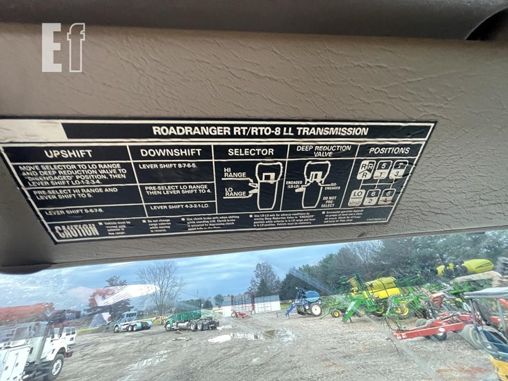 2006-sterling-l8500-image-14