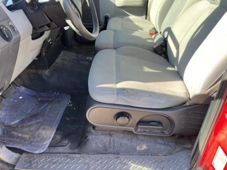 ford-f150-xl-image-21