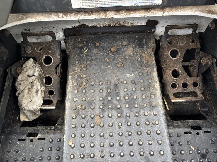 2019-bobcat-s630-image-29