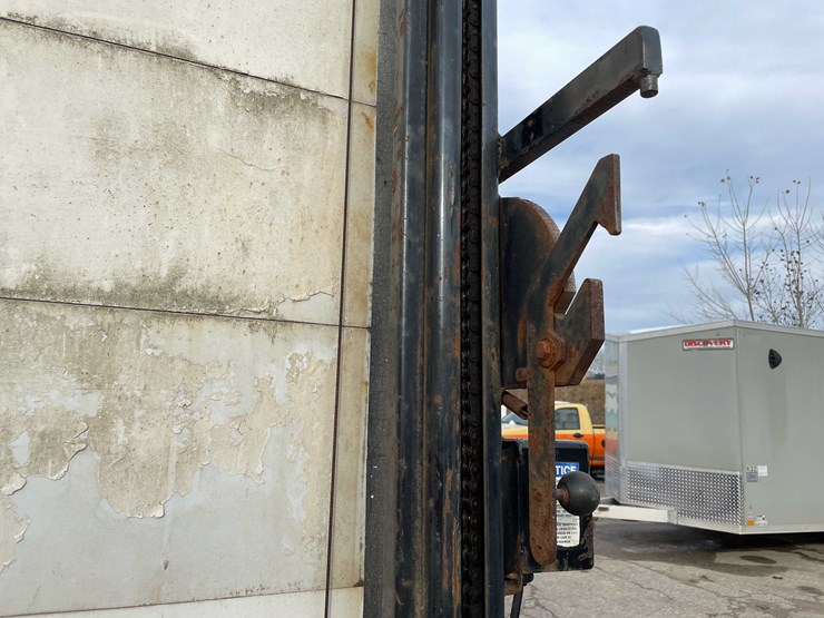 chevrolet-express-3500-image-99