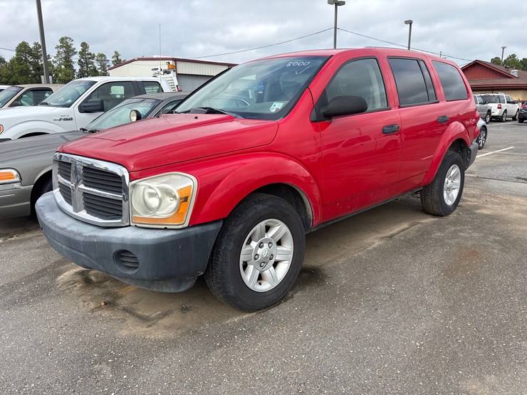 #5000-•-2004-red-durango-|-for-parts/repairs-image-1