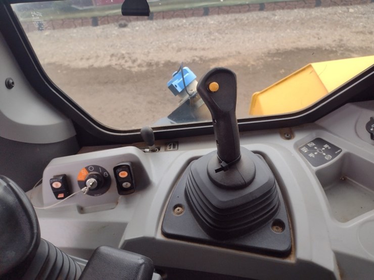 caterpillar-d7e-lgp-image-10