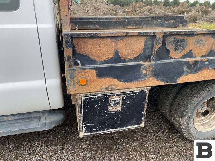 2009-ford-f350-image-13