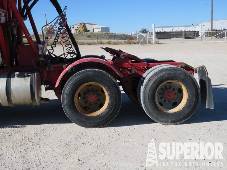 2009-kenworth-t800-image-7