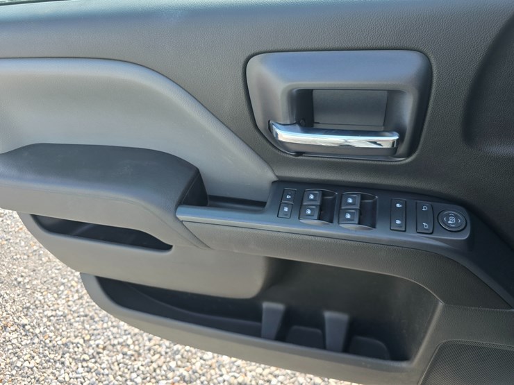 chevrolet-silverado-5500hd-image-72