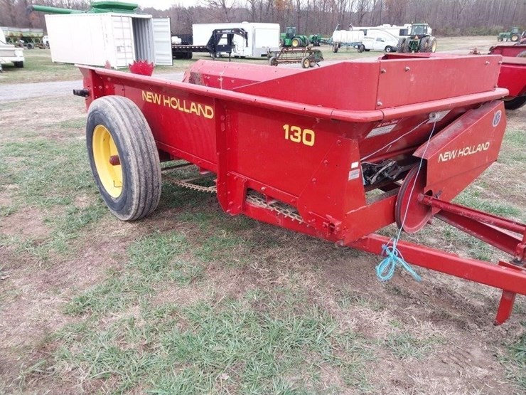 new-holland-130-image-3