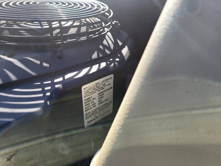 exmark-lazer-lawn-mower-image-17