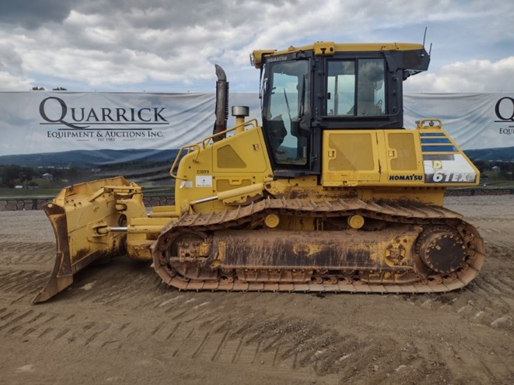 komatsu-d61ex-23-image-1