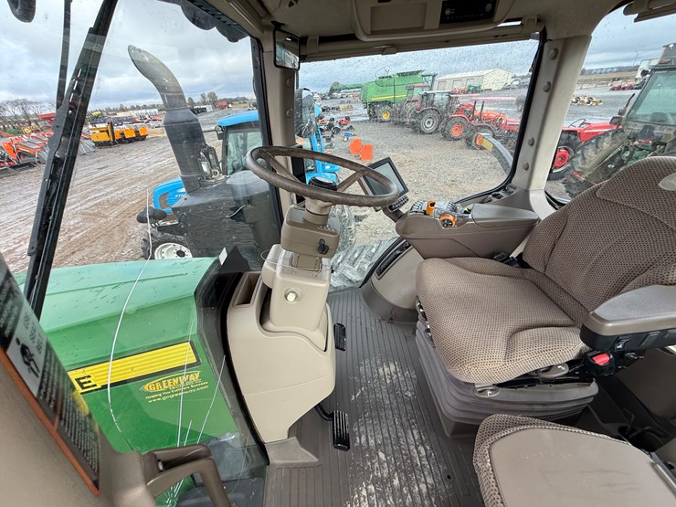 john-deere-8320rt-image-79