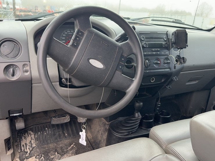 2005-ford-f150-image-21