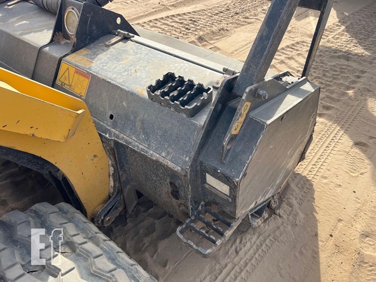 caterpillar-299d3-xe-image-17