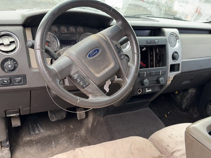 2010-ford-f150-image-23