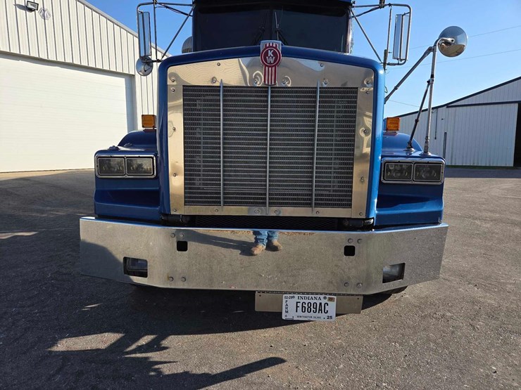 kenworth-t800-image-4