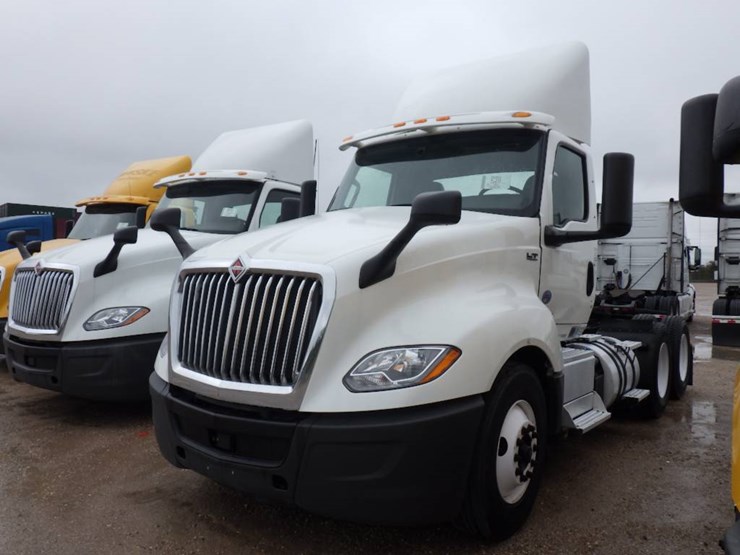 2019-international-lt-image-1