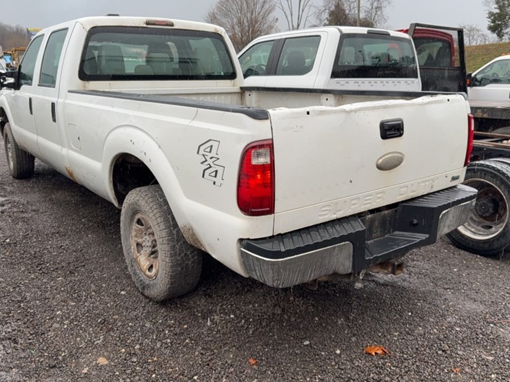 2011-ford-f250-image-10