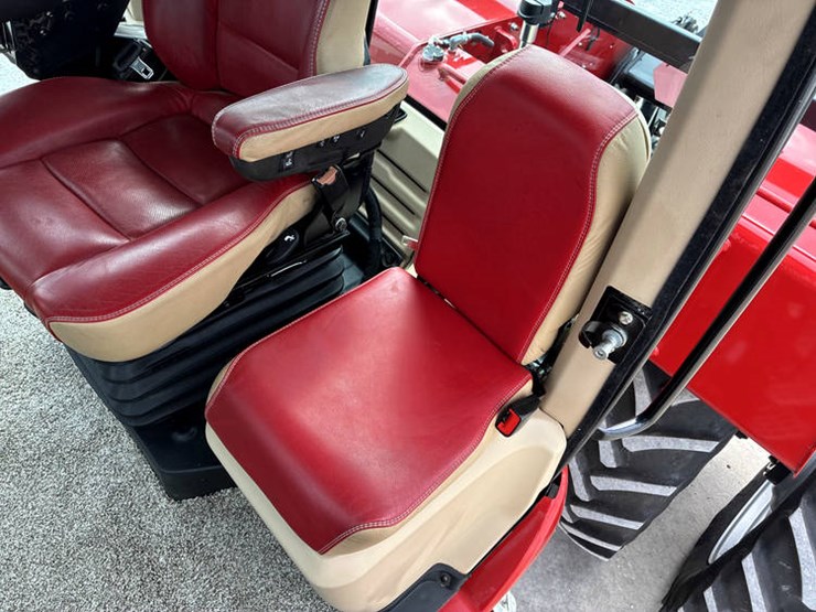 case-ih-steiger-470-image-85