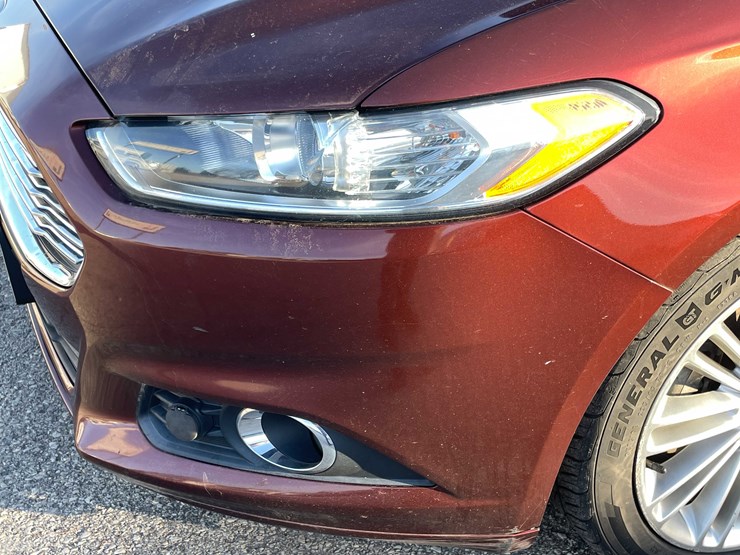 #1388-•-2015-ford-fusion-(has-wi-title)-(of)-image-28