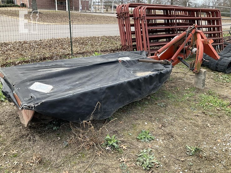 hesston-1006-image-2