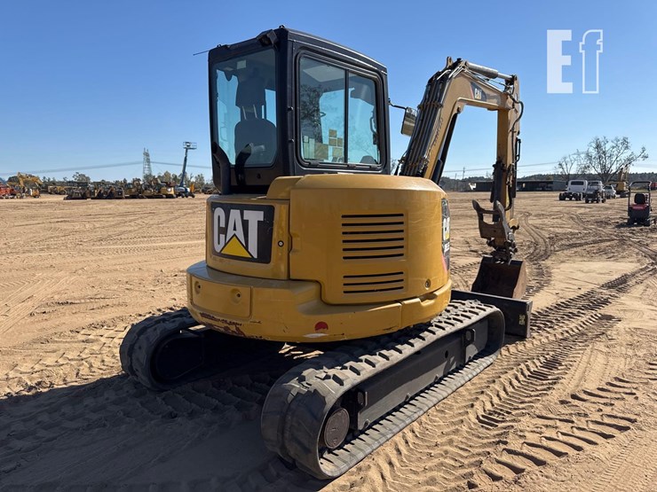2019-caterpillar-305.5e2-cr-image-4