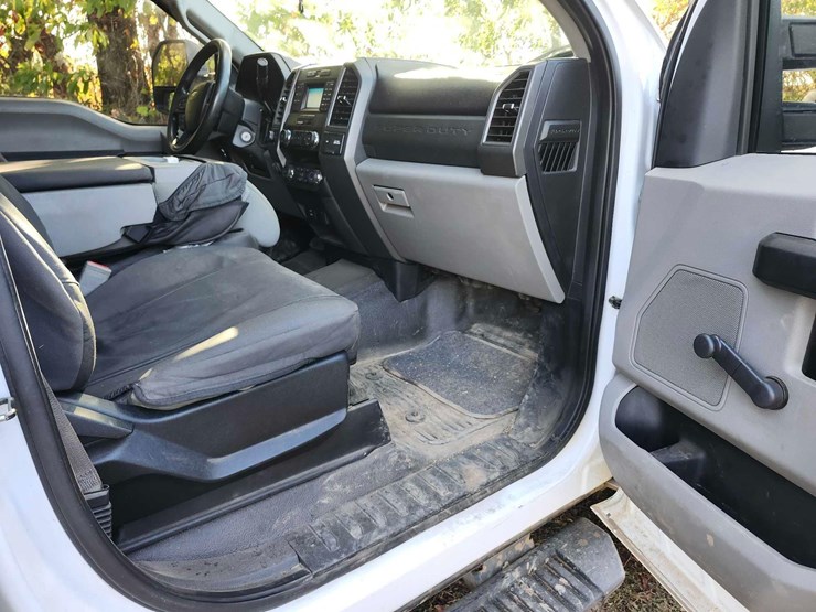 2019-ford-f250-image-18